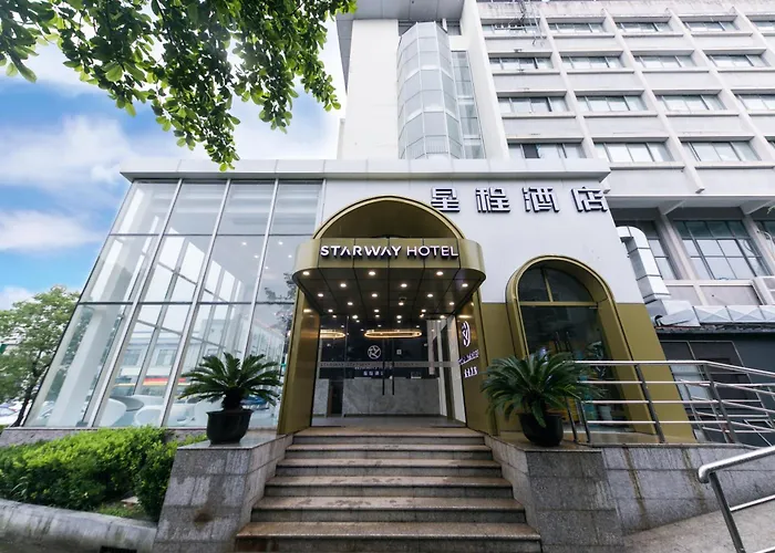 Starway Hotel At Pudong
